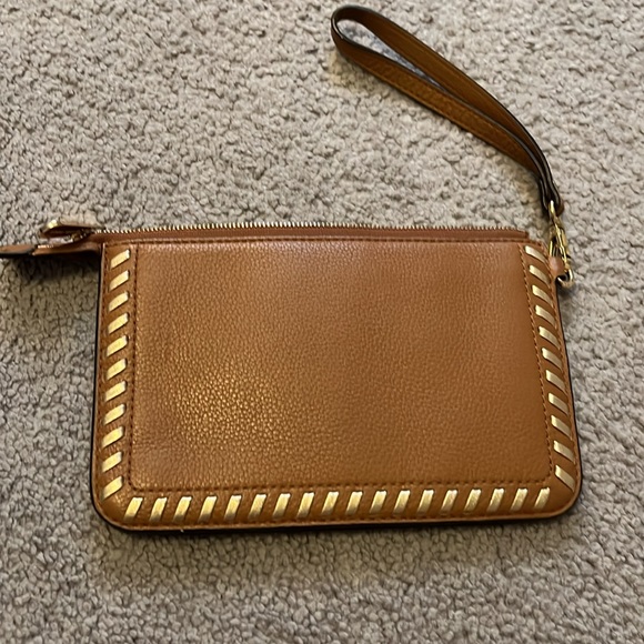 Michael kors tan and gold accent wristlet. Excellent condition - Picture 2 of 4
